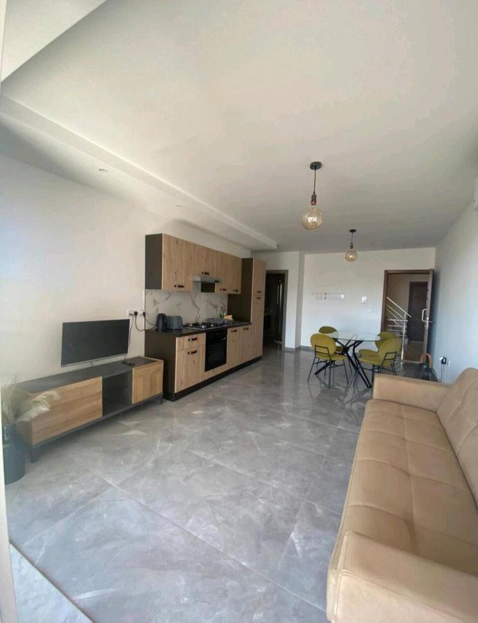 Modern 1 Bedroom Apartment 400M Away From The Sea St. Paul's Bay Exterior photo